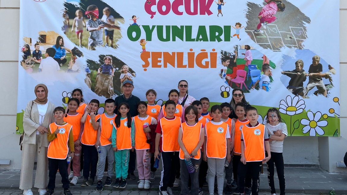 Geleneksel Çocuk Oyunları Şenlikleri Yapıldı 